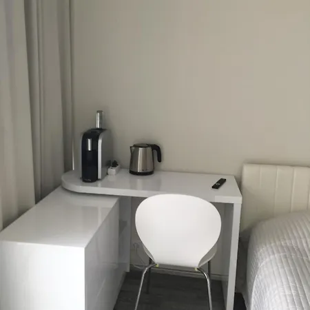 Lejlighed Paernu Apartment *